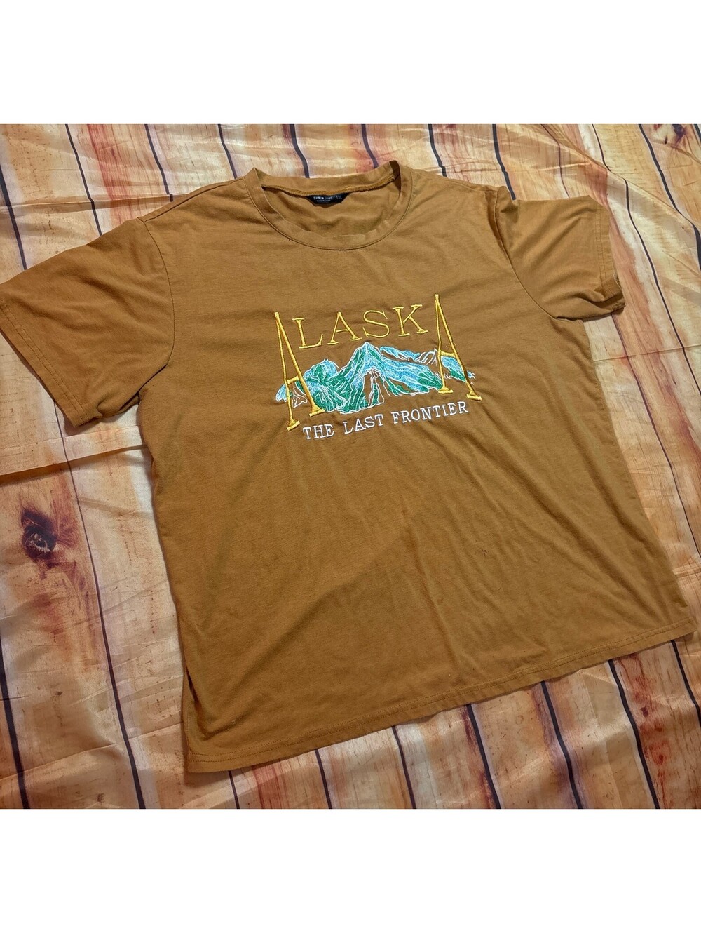 Shein Easy Alaska The Last Frontier Graphic T-Shirt Brown